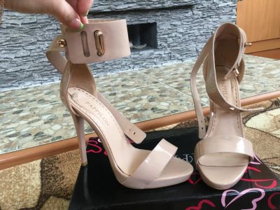Лот: 9814354. Фото: 1. Босоножки. Босоножки