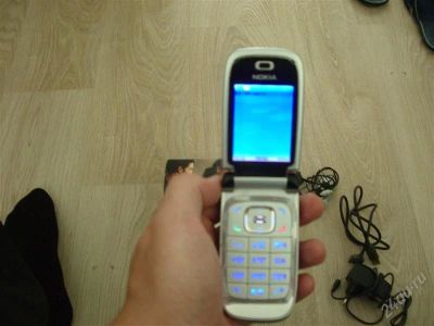 Лот: 2070134. Фото: 1. Продам телефон Nokia 6131, полный... Кнопочные мобильные телефоны
