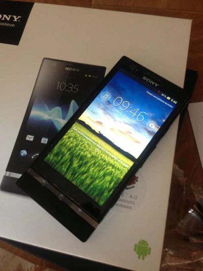 Лот: 3100244. Фото: 1. Xperia P black. Смартфоны