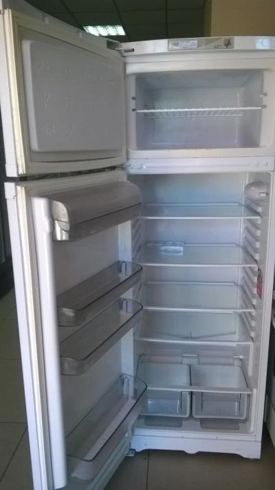 Лот: 8123656. Фото: 1. Холодильник Ariston rmta1167... Холодильники, морозильные камеры