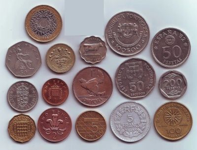 Лот: 11699560. Фото: 1. Монеты - разные Европа (16 шт... Наборы монет