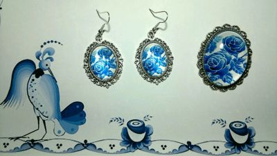 Лот: 11157770. Фото: 1. Комплект "Под гжель" (брошь, серьги... Бижутерия ручной работы