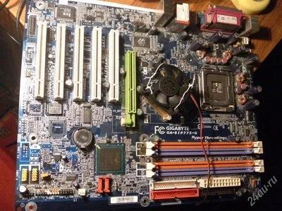 Лот: 1120045. Фото: 1. gigabyte soc775 agp 4ddr1. Материнские платы