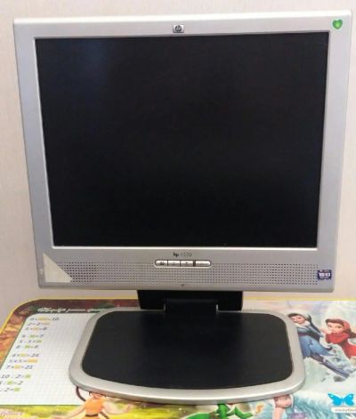Лот: 14799967. Фото: 1. Монитор HP L1530. ЖК-мониторы