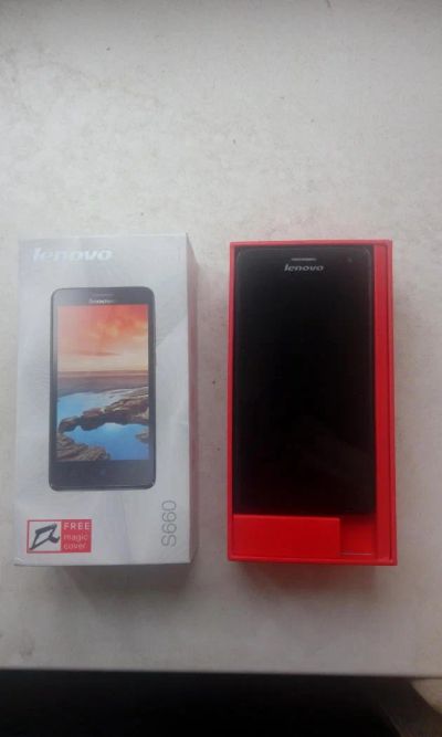 Лот: 9788758. Фото: 1. Смартфон Lenovo S660 4.7". Смартфоны