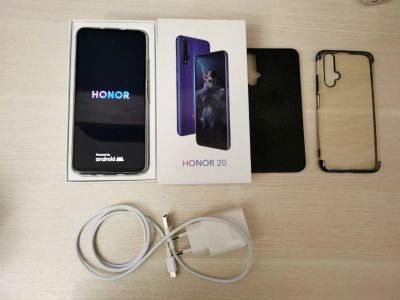 Лот: 16643219. Фото: 1. Honor 20. Смартфоны