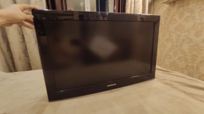 Лот: 16786533. Фото: 1. Телевизор Samsung LE32R72. Телевизоры