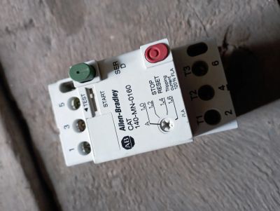 Лот: 25361447. Фото: 1. Предохранитель Circuit Breaker... Автоматы, пакетники, предохранители