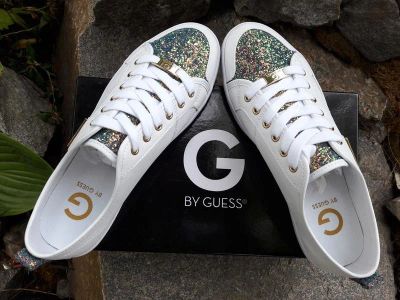Лот: 13995452. Фото: 1. оригинальные кеды GUESS. Кеды, кроссовки, слипоны