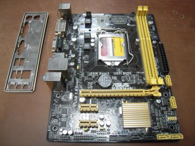 Лот: 11298462. Фото: 1. Материнская плата 1150 ASUS B85m-K... Материнские платы