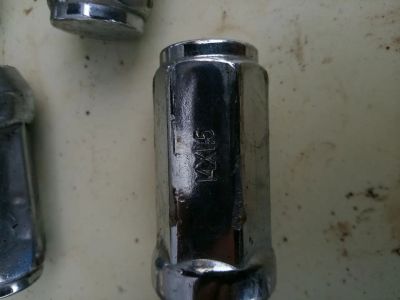 Лот: 25650428. Фото: 1. колёсные гайки 14х1.5. Секретки, гайки, проставки