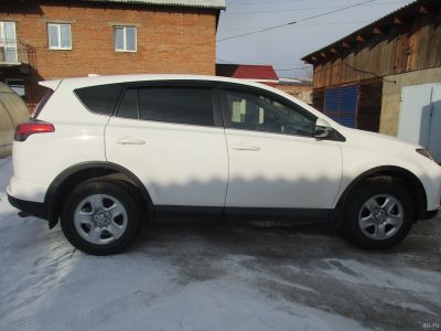 Лот: 13343740. Фото: 1. Toyota RAV4. Автомобили