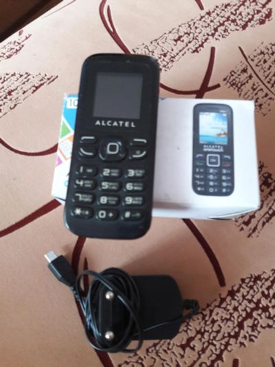 Лот: 8599123. Фото: 1. Alcatel 1042D. Кнопочные мобильные телефоны