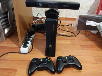 Лот: 6687411. Фото: 1. Xbox 360 freeboot 250 Gb + Kinect. Игровые приставки, консоли