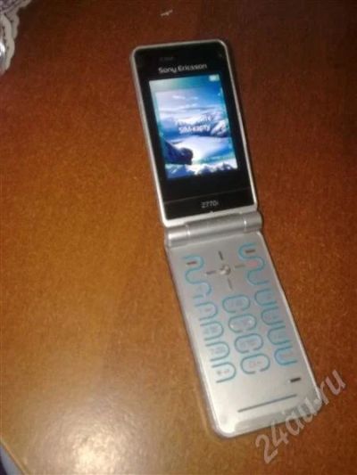 Лот: 591769. Фото: 1. Sony Ericsson Z770i. Кнопочные мобильные телефоны