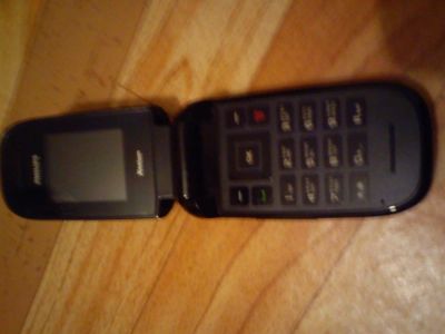 Лот: 3321245. Фото: 1. philips X216. Кнопочные мобильные телефоны