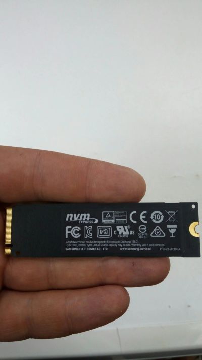 Лот: 11971189. Фото: 1. Samsung NVMe SSD 960EVO. SSD-накопители