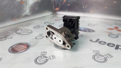 Лот: 24663623. Фото: 1. Насос масляный АКПП Nissan Serena... Трансмиссия