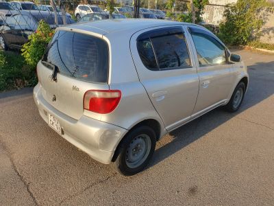 Лот: 25771500. Фото: 1. Toyota vitz 2000г 1л. Автомобили