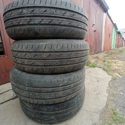 Лот: 20309669. Фото: 1. Шины 205/65/15 Bridgestone. Шины