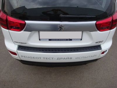 Лот: 11307253. Фото: 1. Накладка на задний бампер на Peugeot... Кузов