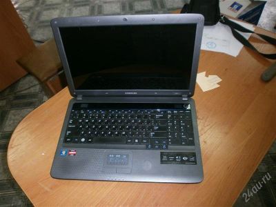 Лот: 1448715. Фото: 1. Ноутбук Samsung r525. Ноутбуки