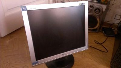 Лот: 6321681. Фото: 1. Монитор LG. ЖК-мониторы