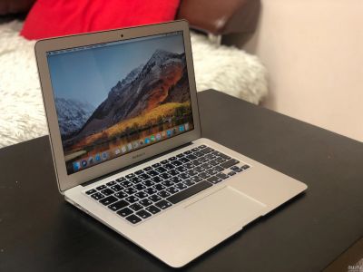 Лот: 14109799. Фото: 1. MacBook Air 13 2017. Ноутбуки