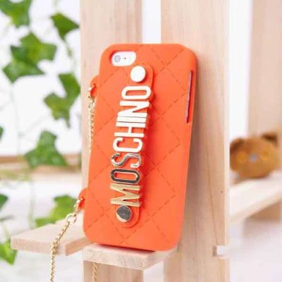 Лот: 4182731. Фото: 1. Чехол сумка Moschino для iPhone... Чехлы, бамперы