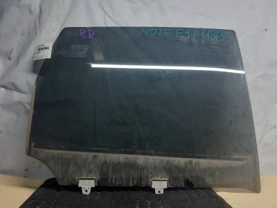 Лот: 21411300. Фото: 1. стекло двери Nissan Note E11. Двигатель и элементы двигателя