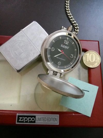 Лот: 9371157. Фото: 1. Zippo часы и зажигалка. Оригинальные наручные часы