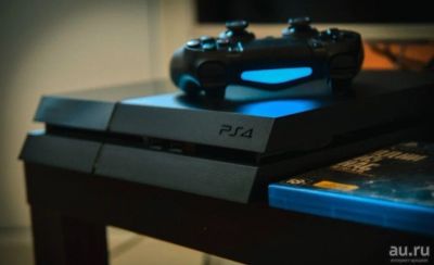 Лот: 13753470. Фото: 1. Play station 4 1Tb с 2 джойстиками. Игровые приставки, консоли