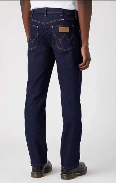 Лот: 22837409. Фото: 1. Мужские прямые джинсы Wrangler... Брюки, джинсы, шорты