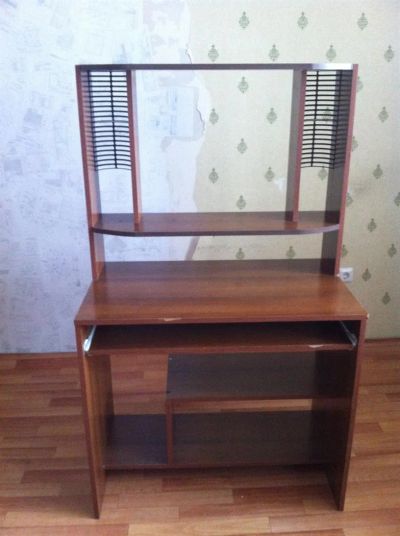 Лот: 3897971. Фото: 1. Компьютерный стол. Комоды
