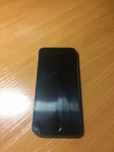 Лот: 12500014. Фото: 1. iphone 5s повторно. Смартфоны