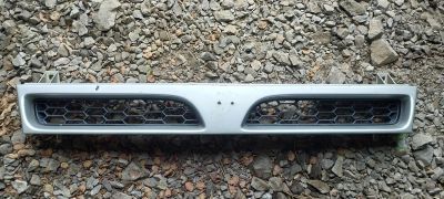 Лот: 22609476. Фото: 1. Решетка радиатора Nissan Pulsar... Кузов