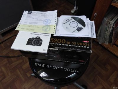 Лот: 13310189. Фото: 1. Продам Nikon D5200. Объективы