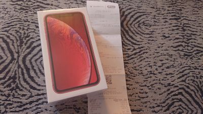 Лот: 14817171. Фото: 1. iPhone Xr 64Gb Red новый, запечатанный. Смартфоны