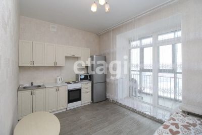 Лот: 21374233. Фото: 1. Продам 1-комн. кв. 41.8 кв.м... Квартиры, студии
