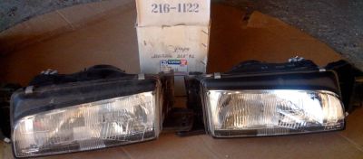 Лот: 6997767. Фото: 1. Фара Mazda 323BG 216-1122 L/R... Оптика и освещение