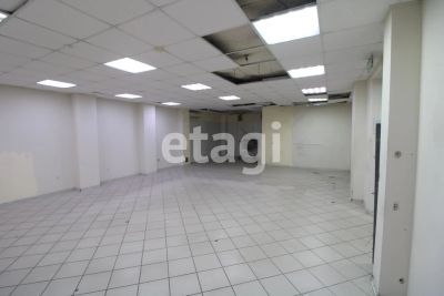 Лот: 24576729. Фото: 1. Сдам торговое помещение. Код объекта... Нежилое