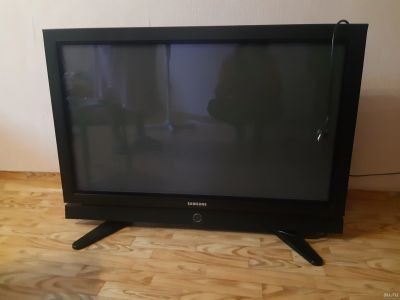 Лот: 16655752. Фото: 1. Плазма Samsung 42 диагонали. Телевизоры