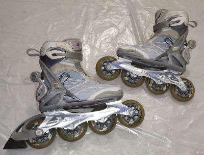 Лот: 13706061. Фото: 1. Роликовые коньки Rollerblade. Роликовые коньки, скейтборды, самокаты