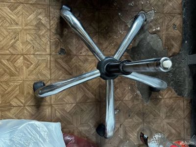 Лот: 25502157. Фото: 1. Крестовина для кресла с газлифтом. Стулья и кресла офисные