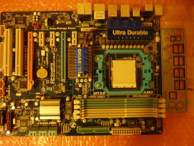 Лот: 3830746. Фото: 1. GA-MA790XT-UD4P AMD AM3 ATX. Материнские платы