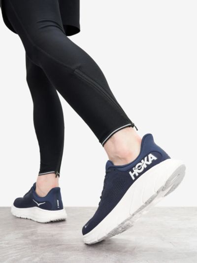 Лот: 24287882. Фото: 1. Кроссовки мужские Hoka One One... Кеды, кроссовки, слипоны