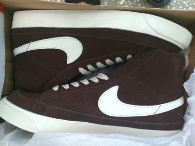 Лот: 6277717. Фото: 1. Кроссовки Nike Blazer коричневые. Кеды, кроссовки, слипоны