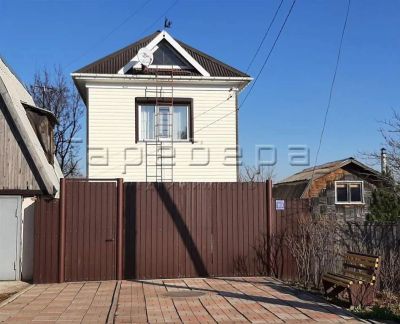 Лот: 19603695. Фото: 1. Дом в Октябрьском р-не г.Красноярска. Дома
