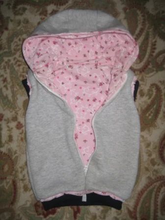 Лот: 7105547. Фото: 1. Жилетка трикотажная двусторонняя... Свитера, худи, толстовки