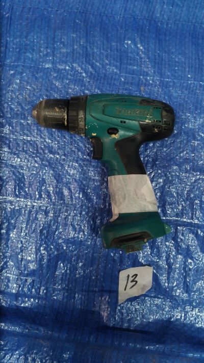 Лот: 21522644. Фото: 1. 13. Шуруповерт makita 6271d. Внимательно... Электроинструмент